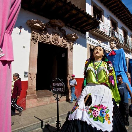 Casa De La Real Aduana Boutique Hotel Пацкуаро Экстерьер фото