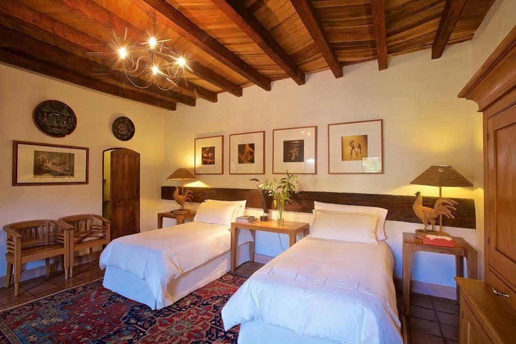 Casa De La Real Aduana Boutique Hotel Пацкуаро Экстерьер фото